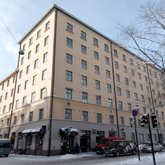 Eerikinkatu 21 - Albertinkatu 44