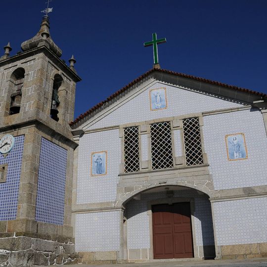 Igreja Paroquial de Esporões