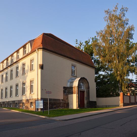 Klinikgebäude Claußallee 1