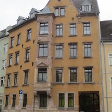 Mietshaus in geschlossener Bebauung Rochlitzer Straße 35