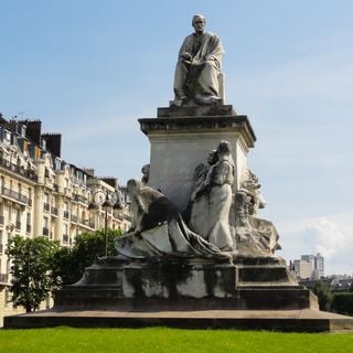Monument to Louis Pasteur
