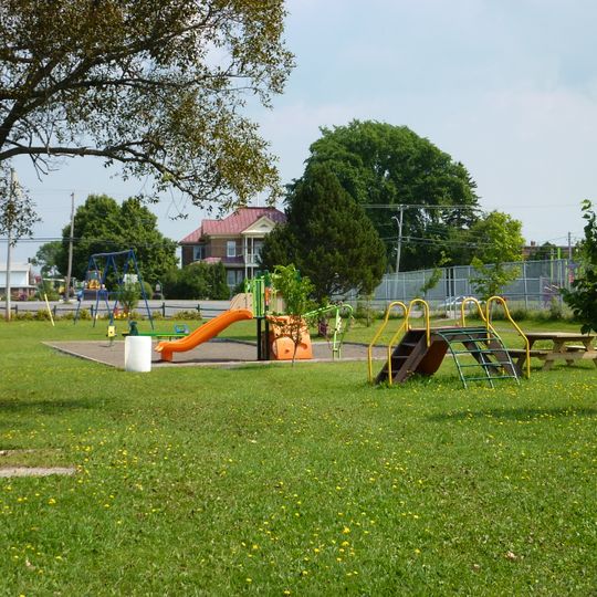 Parc au Tournant-de-la-Rivière
