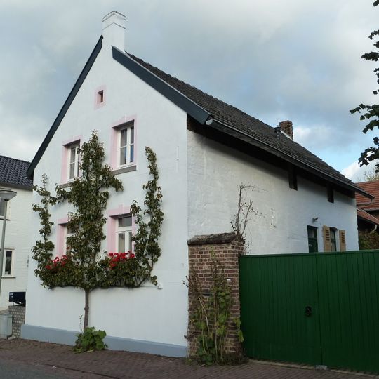 Sint Laurentiusstraat 11, Bemelen