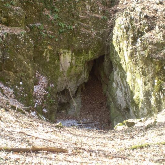 Lusta-völgyi Cave