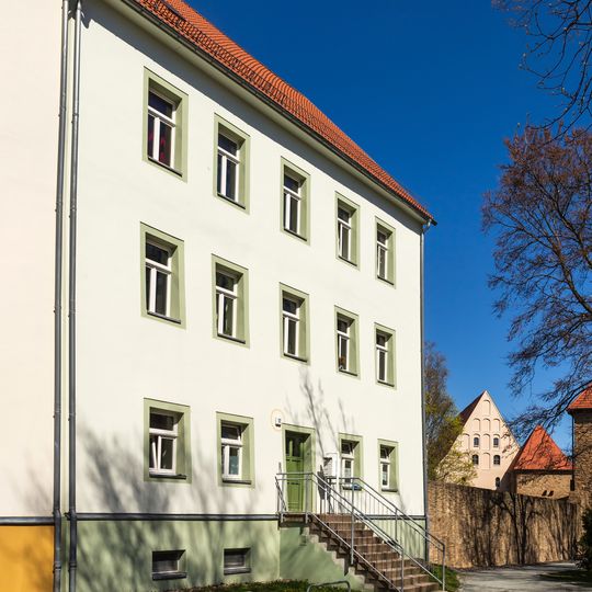 Wohnhaus Schillerstraße 12