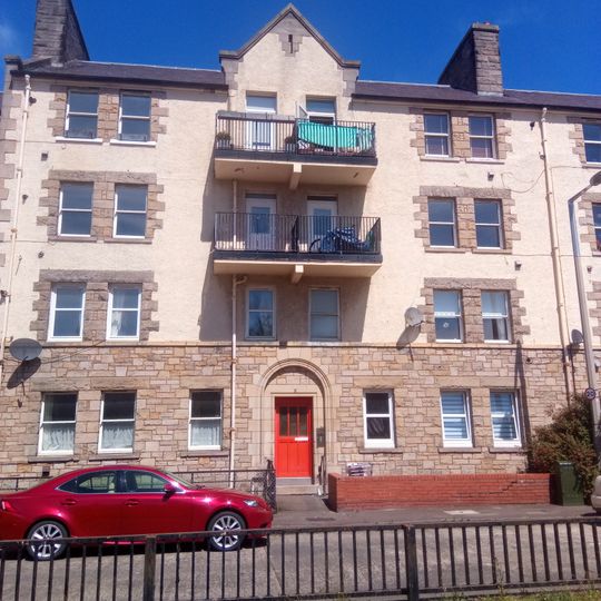8 Piershill Square West, Piershill Housing Scheme, Edinburgh