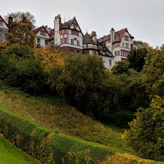 Edinburgh, 3 - 10 Ramsay Garden