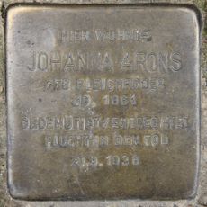 Stolperstein en memoria de Johanna Arons