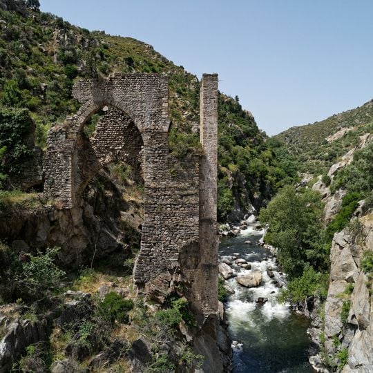Pont aqueduc d'en Labau