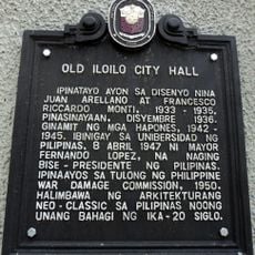 Old Iloilo City Hall historical marker
