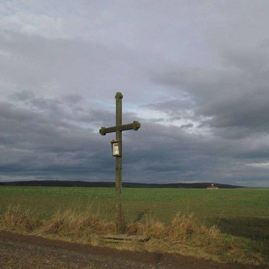 Kříž severně od Hadačky