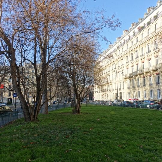 Jardin de la place du Général-Catroux