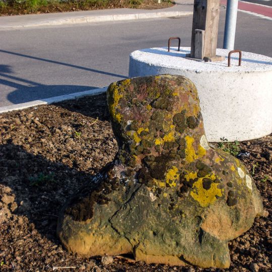 Steinkreuz am Klinikum Neumarkt in der Oberpfalz