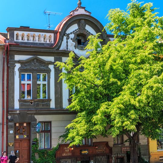 Bratranců Veverkových 816