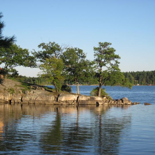 Dewolf Point State Park