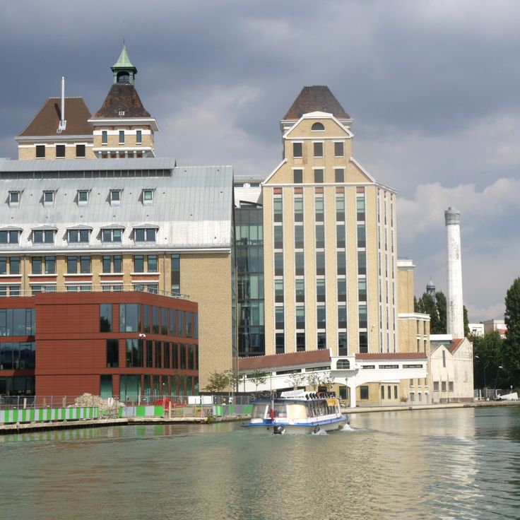 Grands Moulins de Pantin