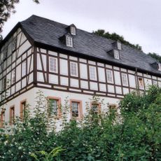 Pfarrhaus Schulstraße 64