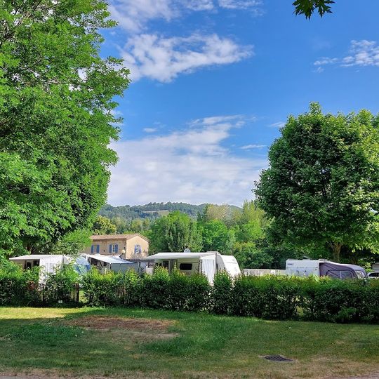 Les Clorinthes Camping Club