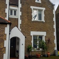 3, Wellington Way E3