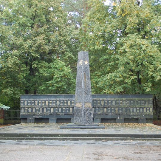 Sowjetischer Ehrenfriedhof Stendal