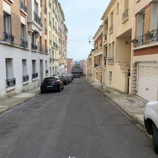 Square de la Fontaine