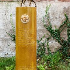 Ringelnatzstele 5: "Goldenen Reiter"