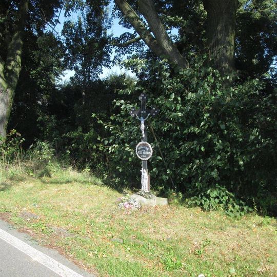 Kříž západně od Popoviček