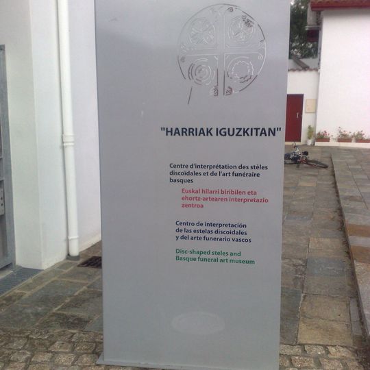 Harriak Iguzkitan
