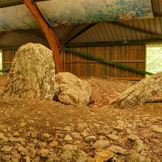 Dolmen de Brevilliers