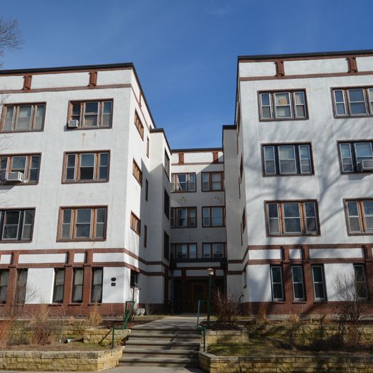 Summit Apartment Building