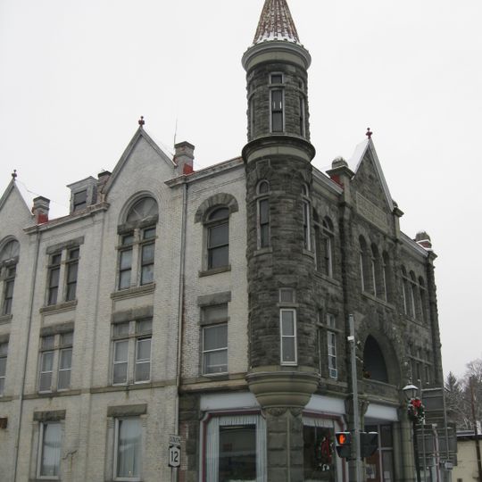 Oxford Village Historic District