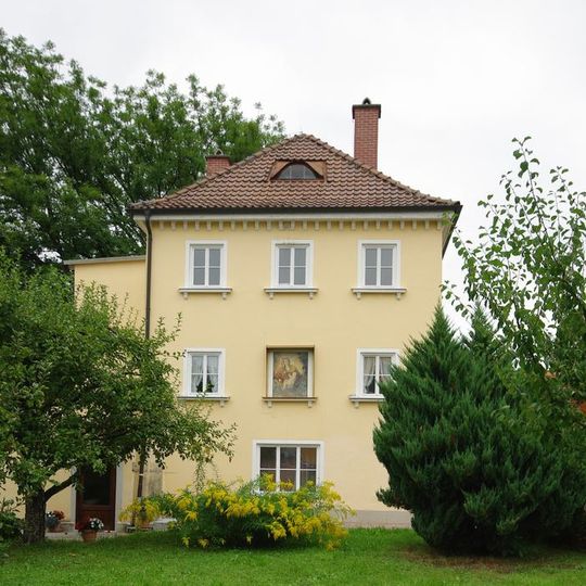 Wohnhaus, sogenanntes Hierzegger-Schlössl