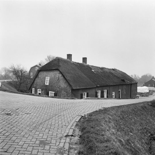 Hoge Maasdijk 62, Andel