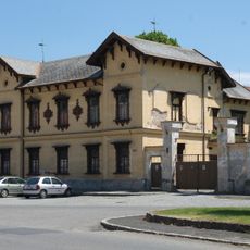 Nám. A. Dvořáka 38