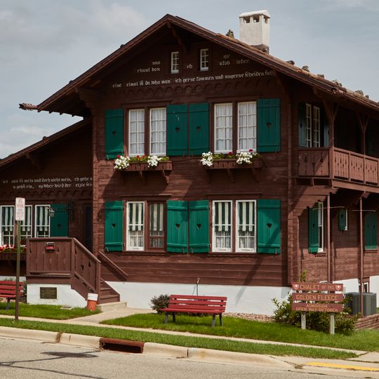 Chalet of the Golden Fleece