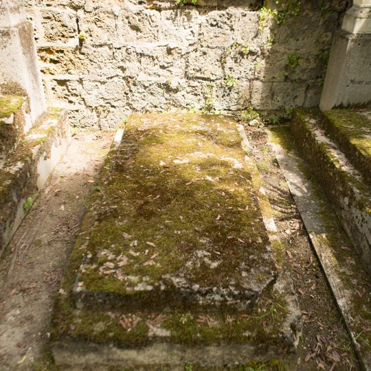 Grave unidentified 2