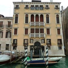 Palazzo Curti Valmarana