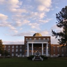 Flora MacDonald College