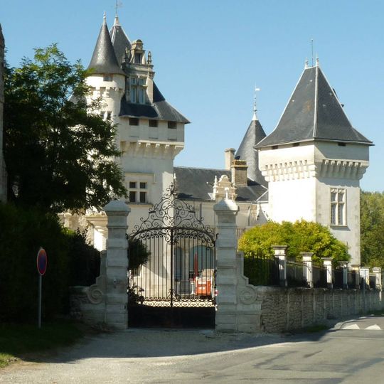 Champagne-et-Fontaine