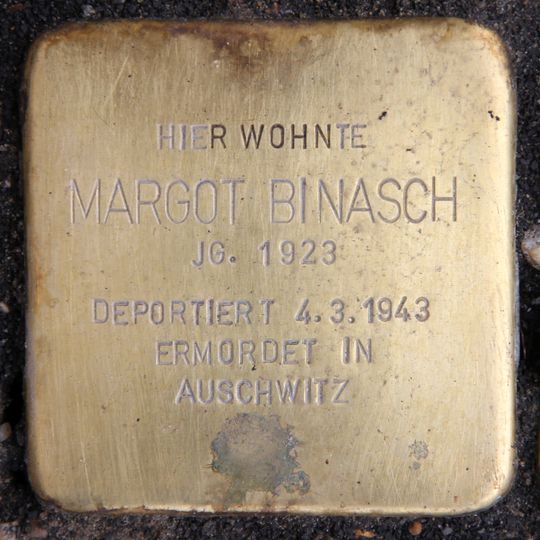 Stolperstein en memoria de Margot Binasch