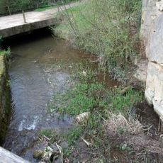 Most pod hrází rybníka Harasov