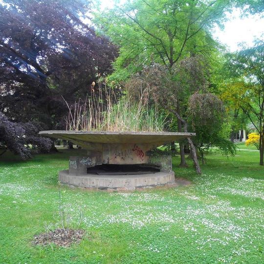 Obří váza v Chomutově