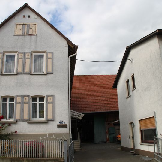 Lindenstraße 42