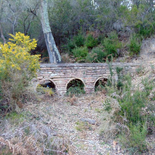 Molí d'en Vilallonga i aqüeducte