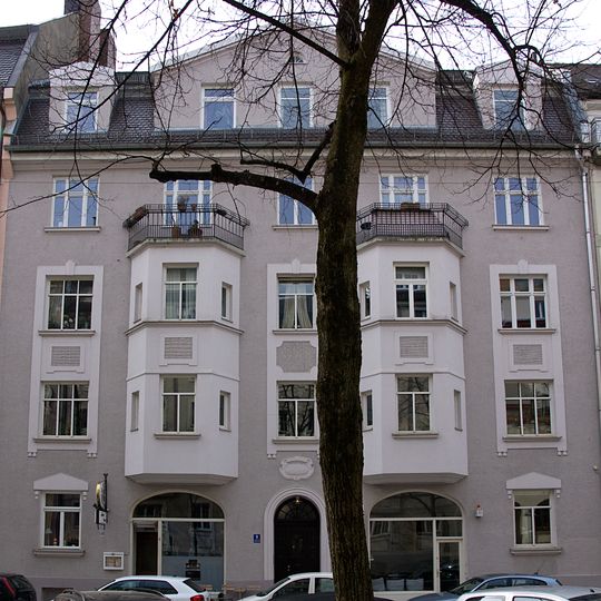 Mietshaus