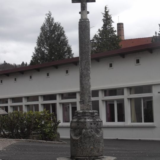 Croix de cimetière de Mandeure