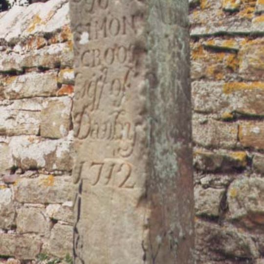 Guide Stone Opposite Eagle Lodge Gates