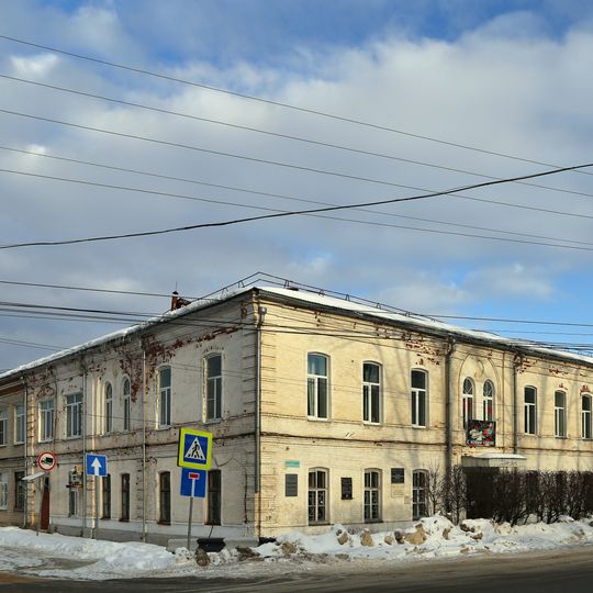 Здание городского училища