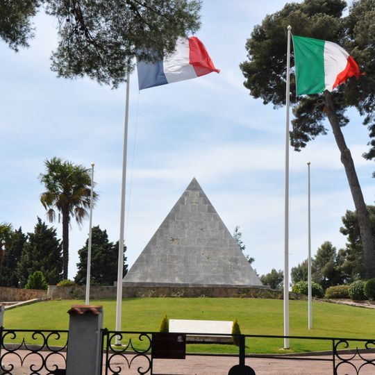 Cimetière militaire Franco - Italien de Saint-Mandrier-sur-Mer