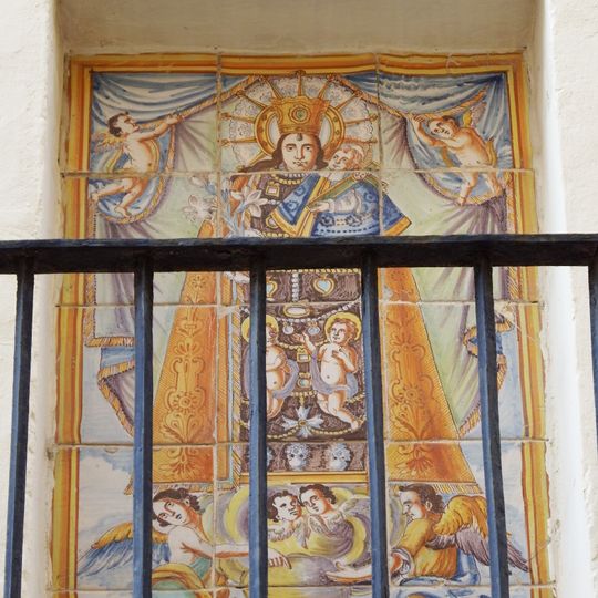 Retablo cerámico de la Virgen de los Desamparados